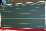 Grand tableau blanc pour salles de cours universitaires au Maroc