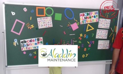 Découvrez nos tableaux scolaires magnétiques double faces 2m/1, idéaux pour les salles de classe. Pratiques, spacieux et durables !